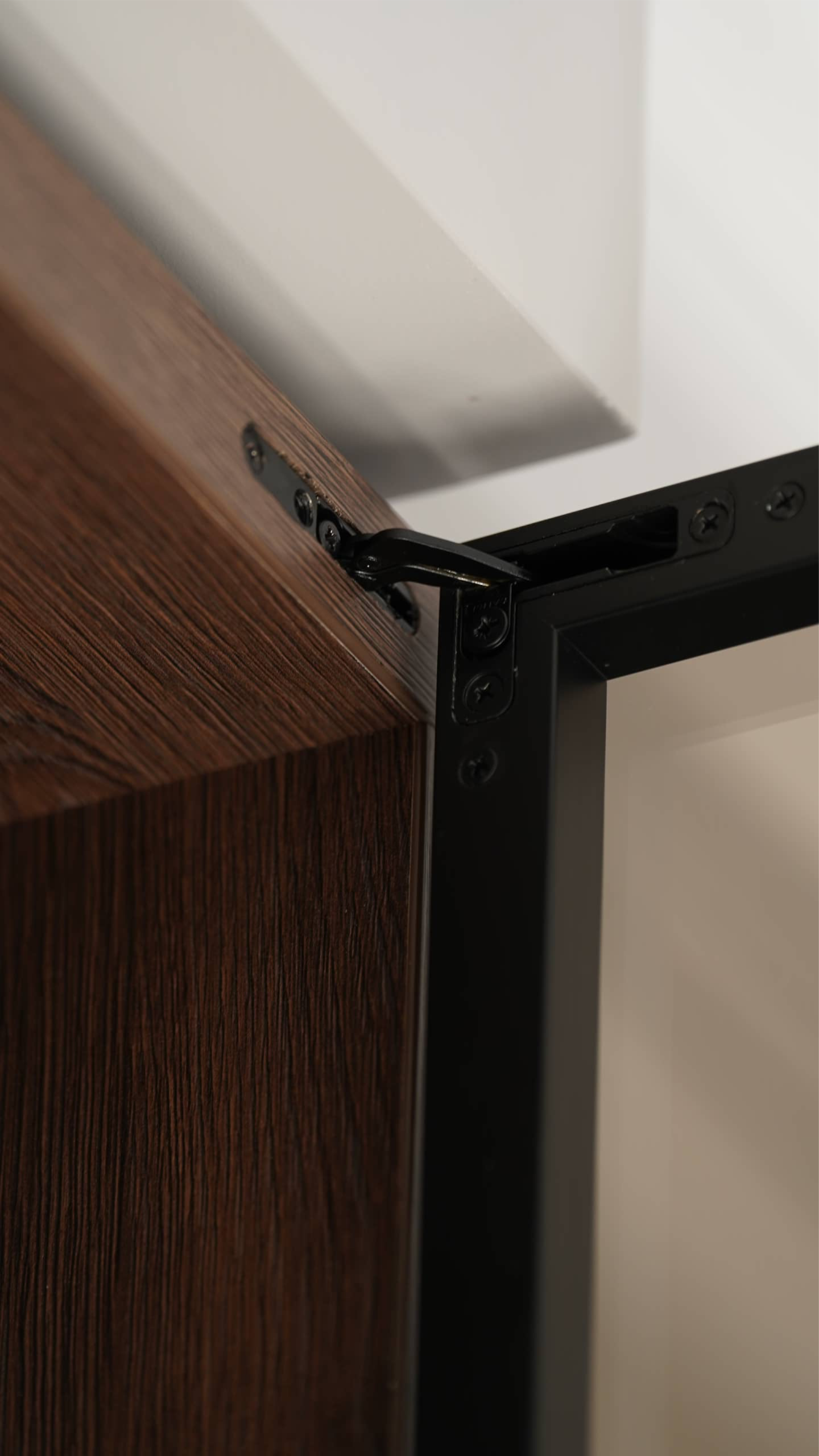 Кухня прямая с витриной на Сенной