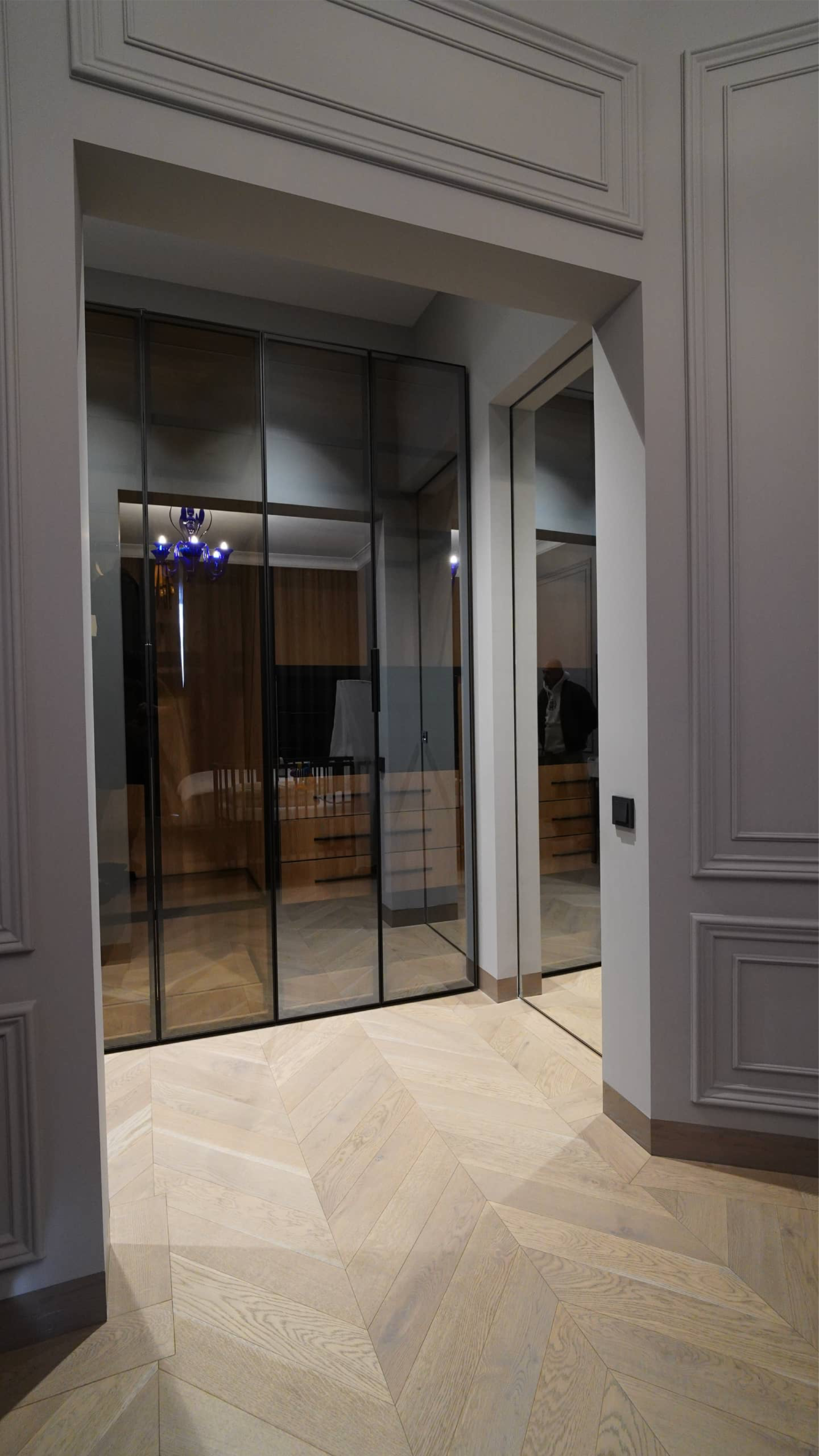 Кухня прямая с витриной на Сенной