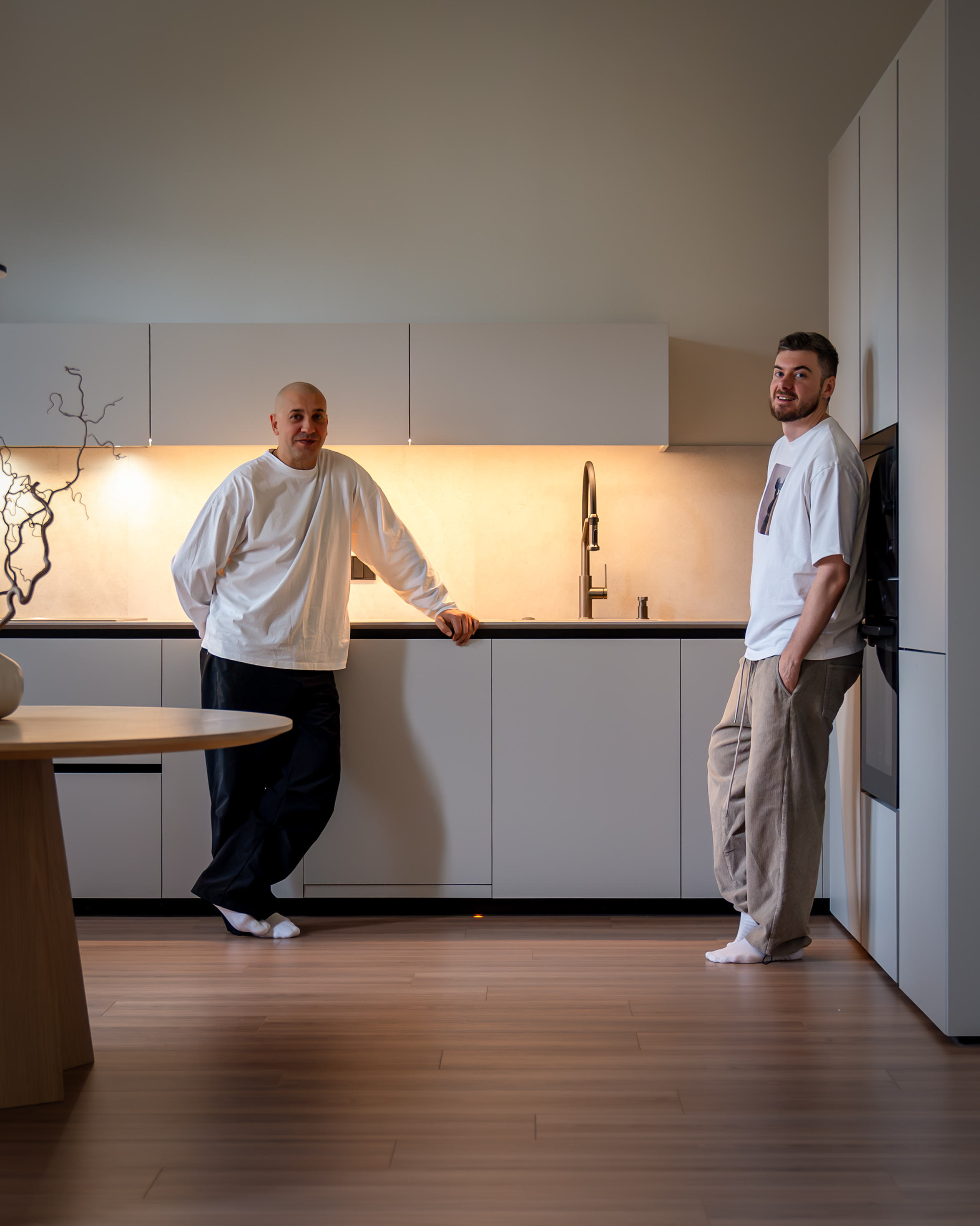 Кухня прямая с витриной на Сенной